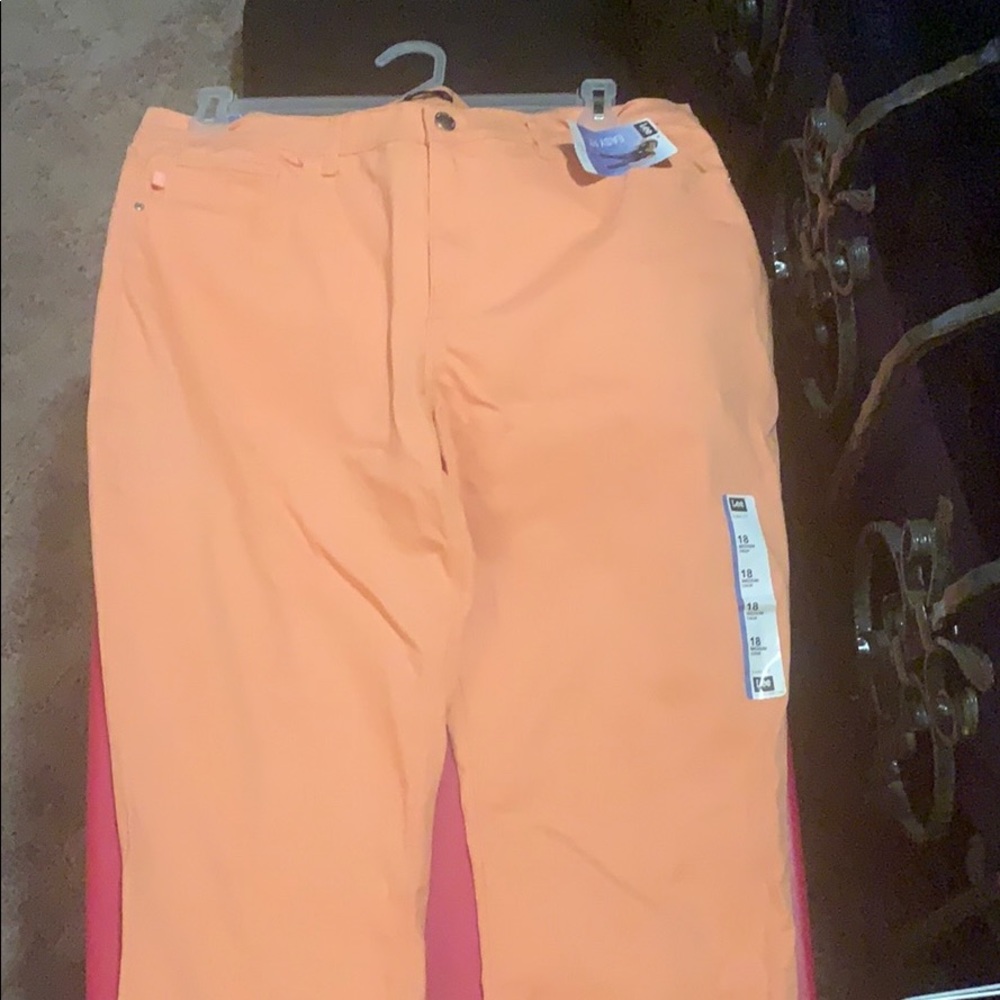 New never worn Jeans